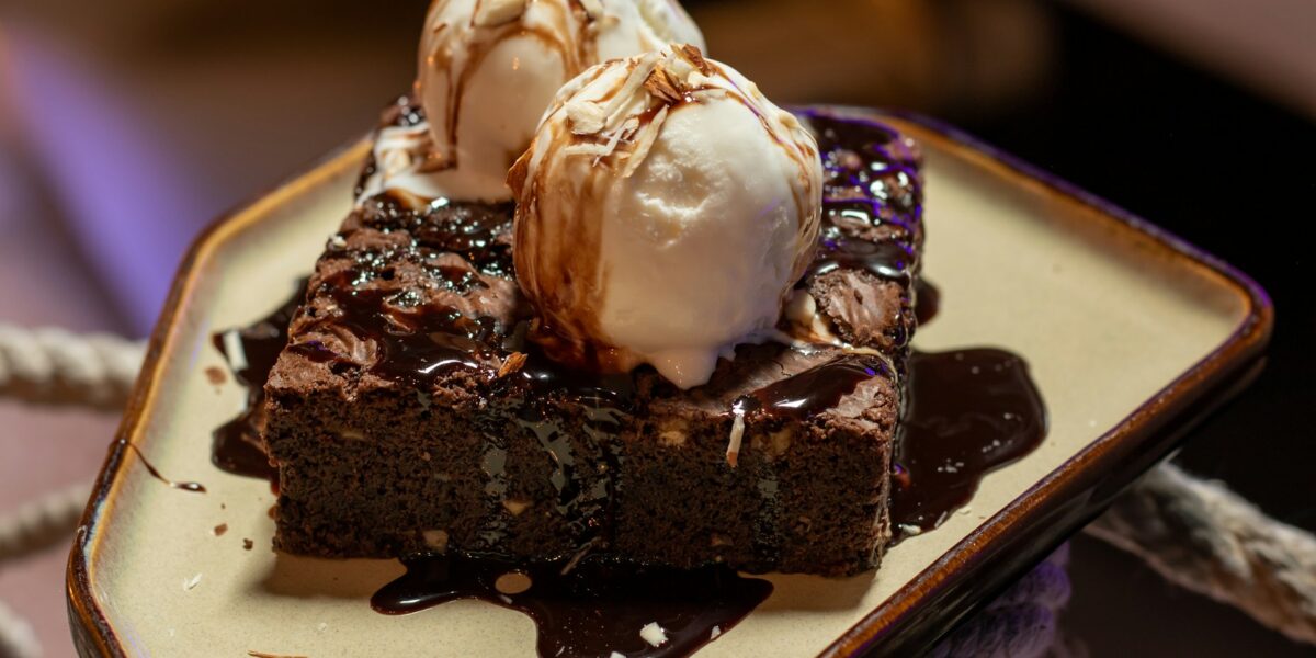 Brownie de Chocolate Perfeito: Casquinha Crocante e Interior Cremoso